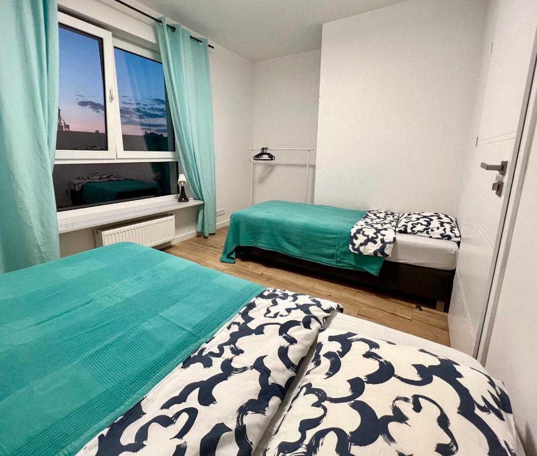 K22 Large Family Apart Komputerowa Warsaw Exterior photo